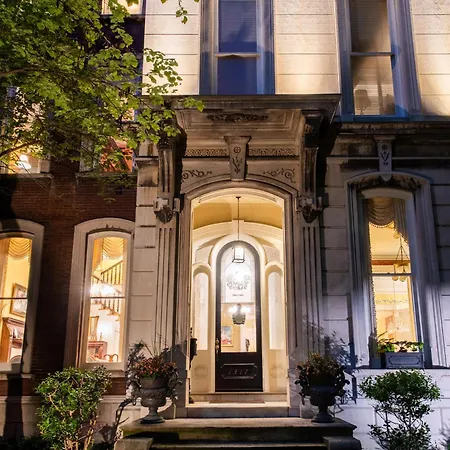 Dupont Mansion Bed & Breakfast-3